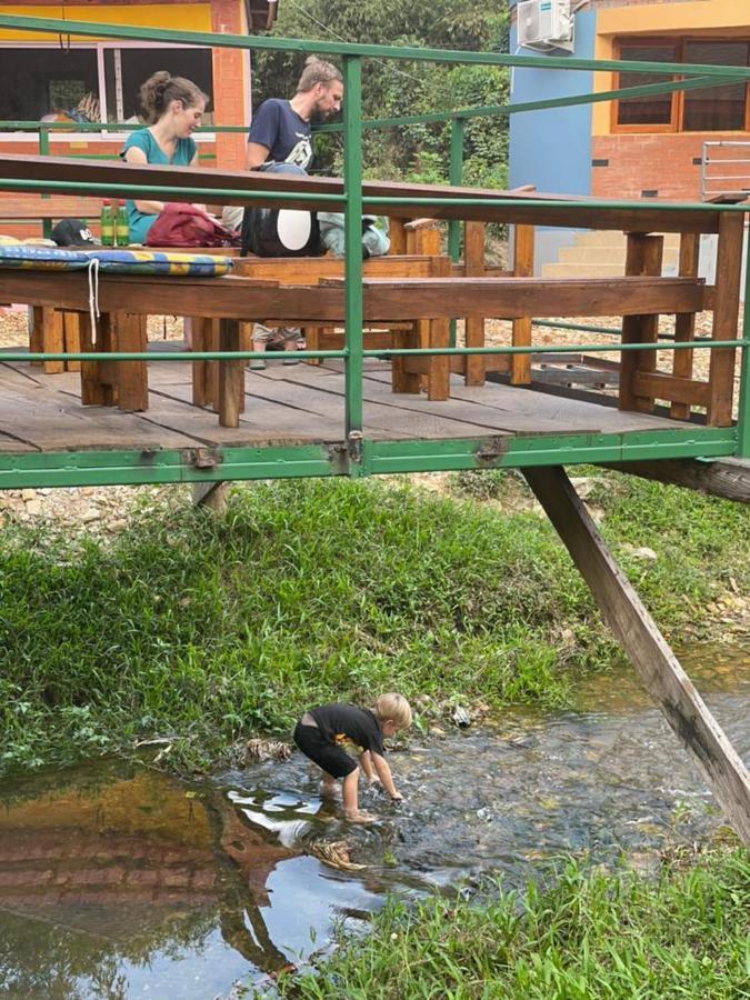 Bamboo River Resorts Wli Afegame Екстер'єр фото