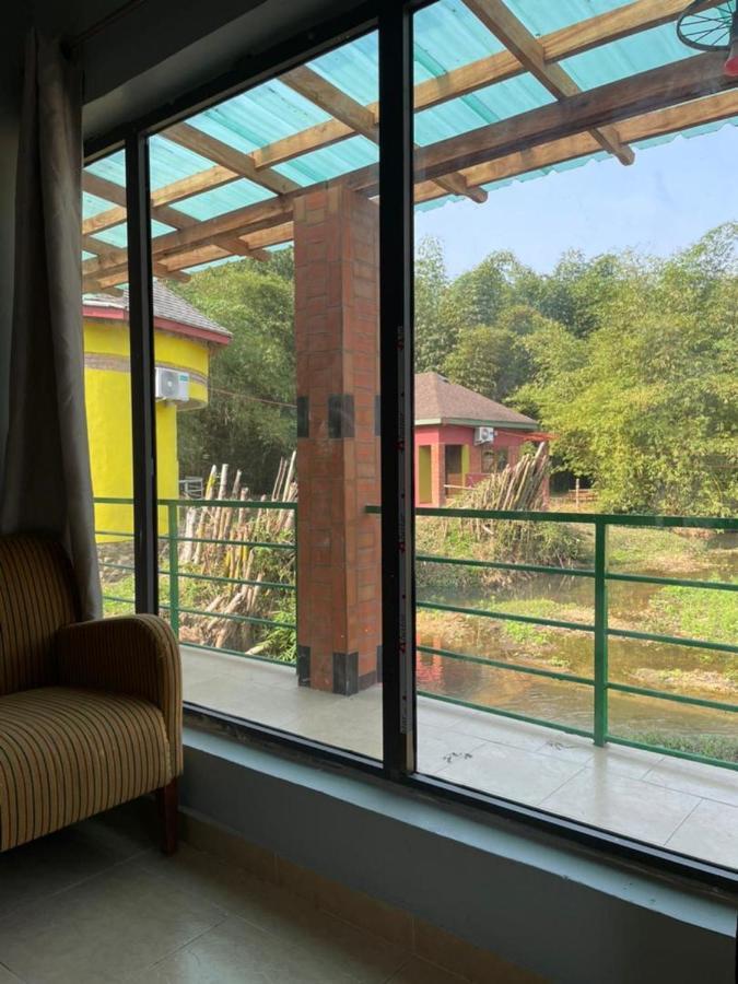 Bamboo River Resorts Wli Afegame Екстер'єр фото